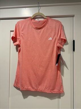 New Adidas Performance Tee - size Medium